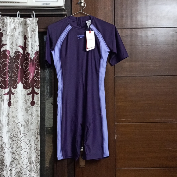 Speedo Swim Knee suit - Picture 4 of 12